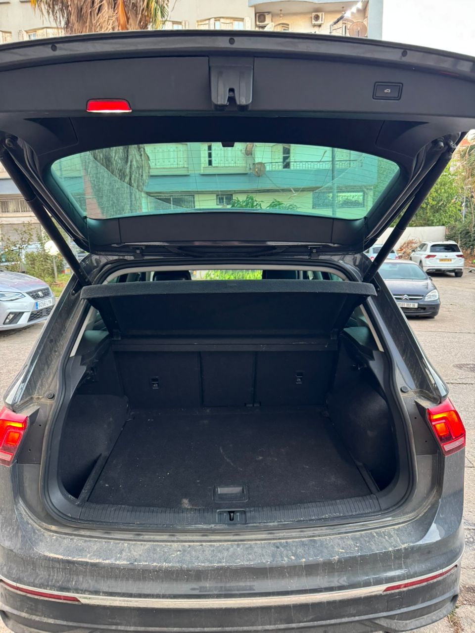 Volkswagen TIGUAN ANNÉE 2022 ESSENCE MOTEUR 1.5 TSI 150 CV KILOMÉTRAGE 47000 KM