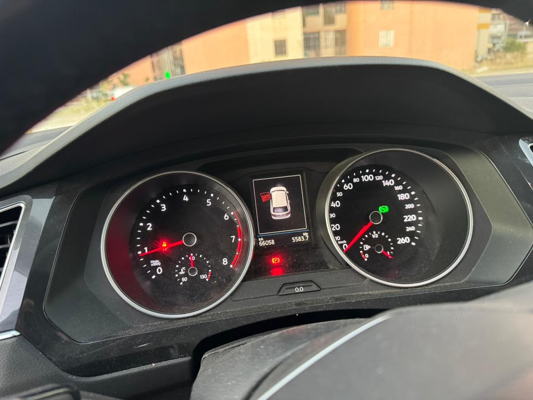 Volkswagen TIGUAN ANNÉE 2022 ESSENCE MOTEUR 1.5 TSI 150 CV KILOMÉTRAGE 47000 KM