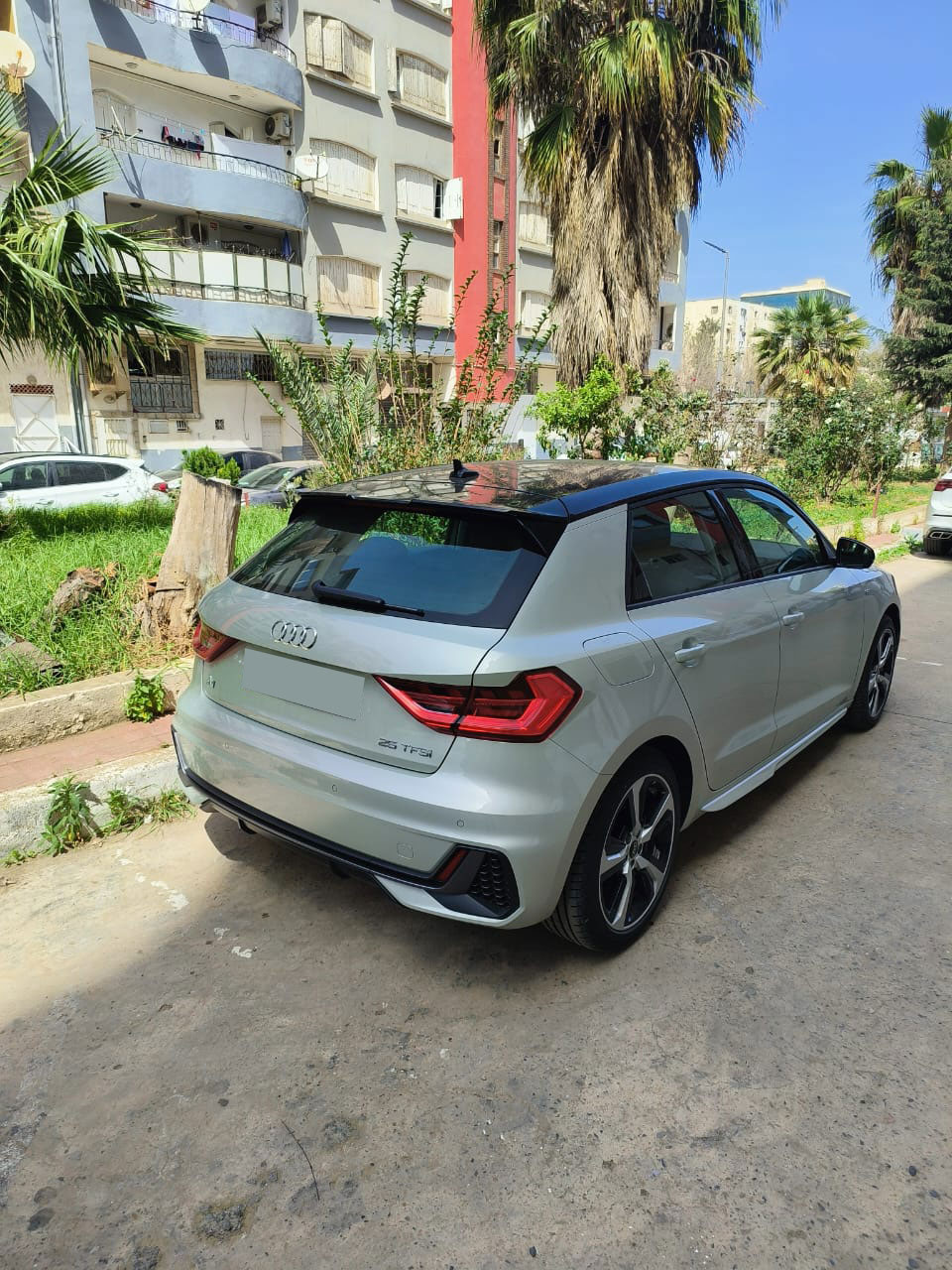 Audi A1 Année 2023 Moteur 1.0 Essence Finition Sportback