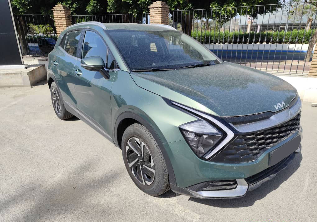 KIA SPORTAGE Année 2024 MOTEUR  1.6 T-GDI 265 CV HYBRIDE kilométrage 13800 KM