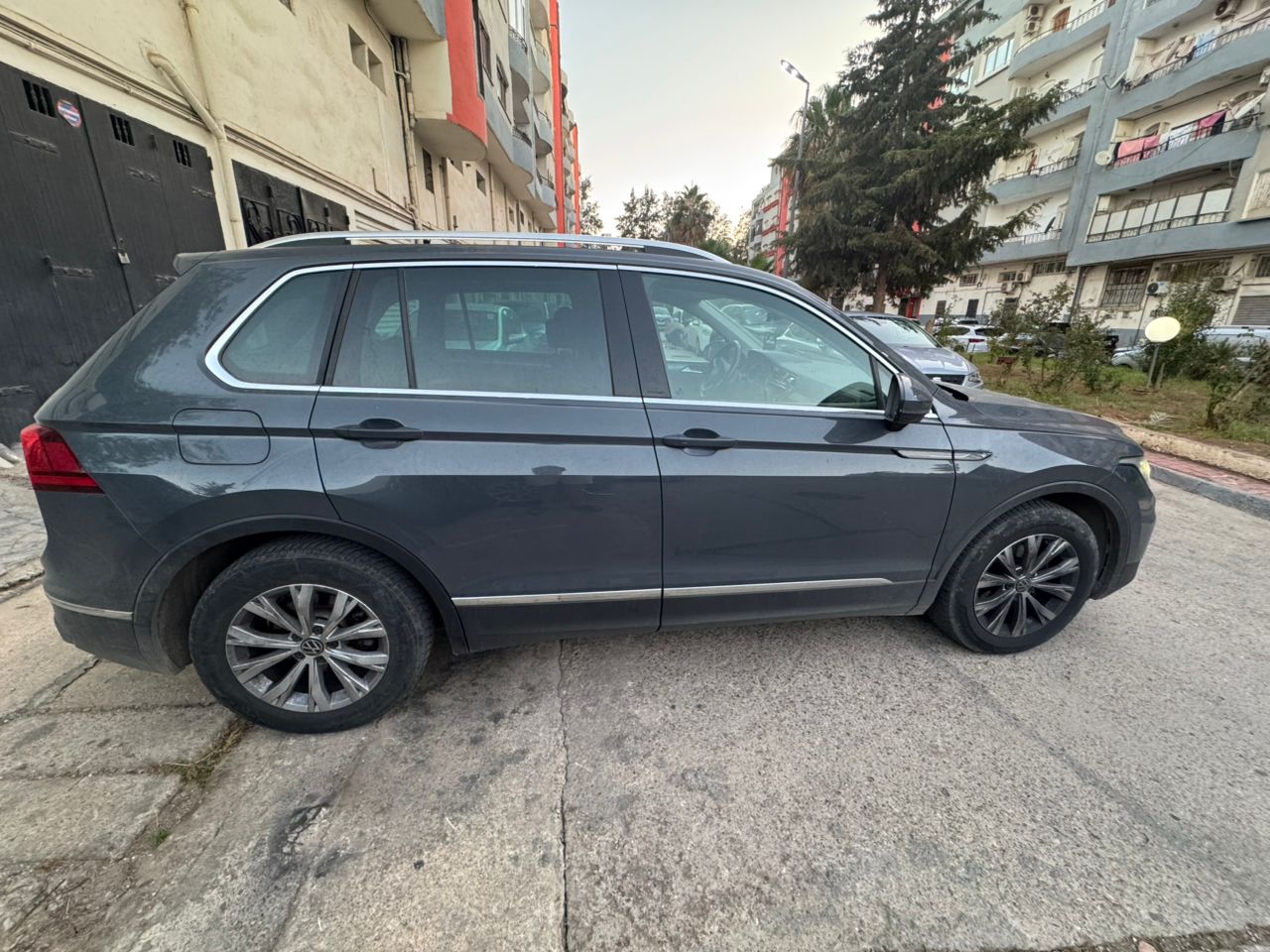 Volkswagen TIGUAN ANNÉE 2022 ESSENCE MOTEUR 1.5 TSI 150 CV KILOMÉTRAGE 47000 KM